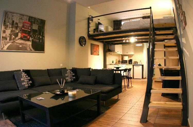 Pavlou Mela Apartment Афины Экстерьер фото